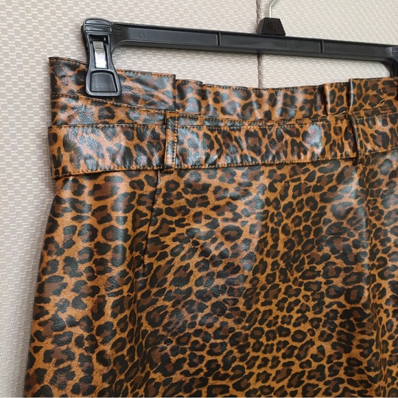 NWT Umgee Animal Leopard Print Skirt - Picture 11 of 11